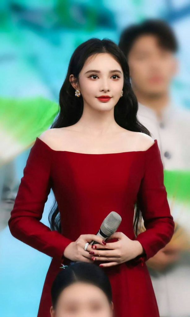 彭小苒 原图去衣-脱衣论坛-社区-秘密图库